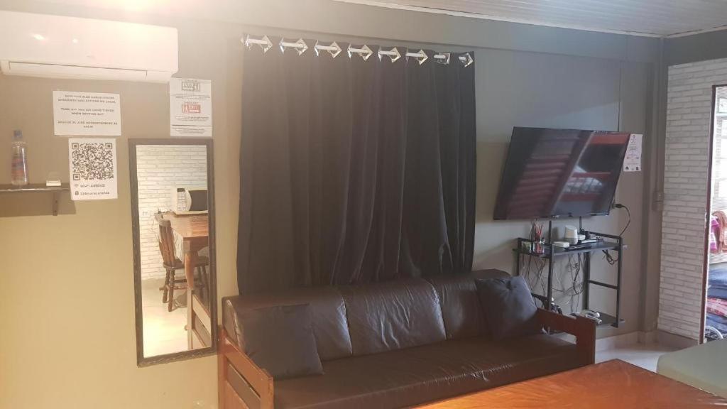 Apartamento Casa No Centro De Foz! Ar-Condicionado, Smart Tv, Wi-Fi, Cozinha, Ventilador E 4 Camas Foz do Iguaçu Exterior foto